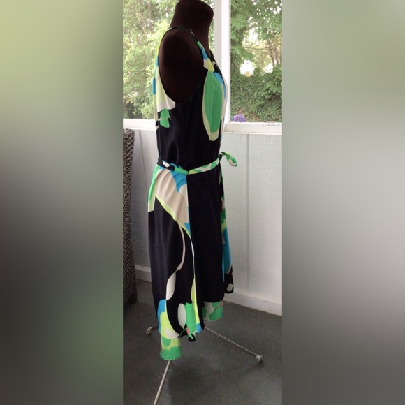 New York &Co Multi color dress - Picture 2 of 5